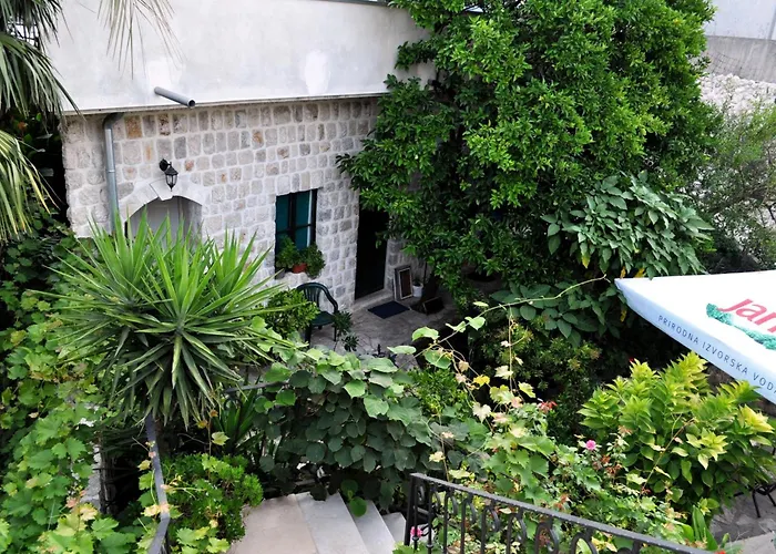 Captain\'S House In Dobrota