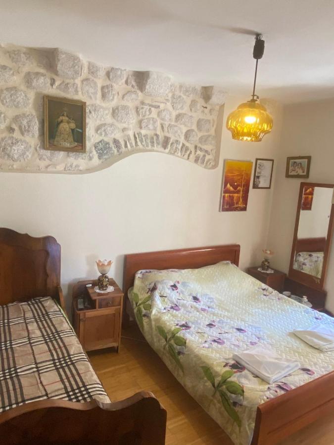Captain's House In Dobrota * Kotor