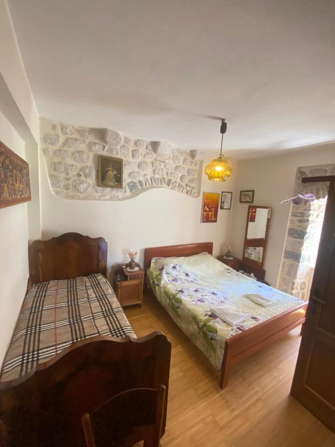 Captain's House In Dobrota Kotor