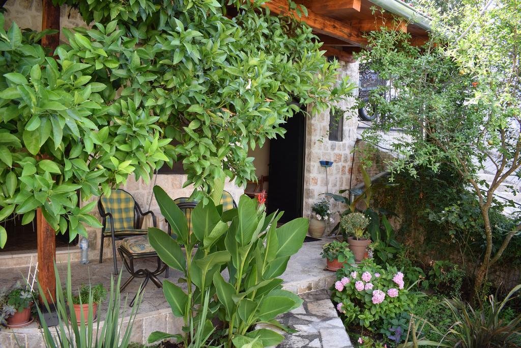 Captain's House In Dobrota Kotor